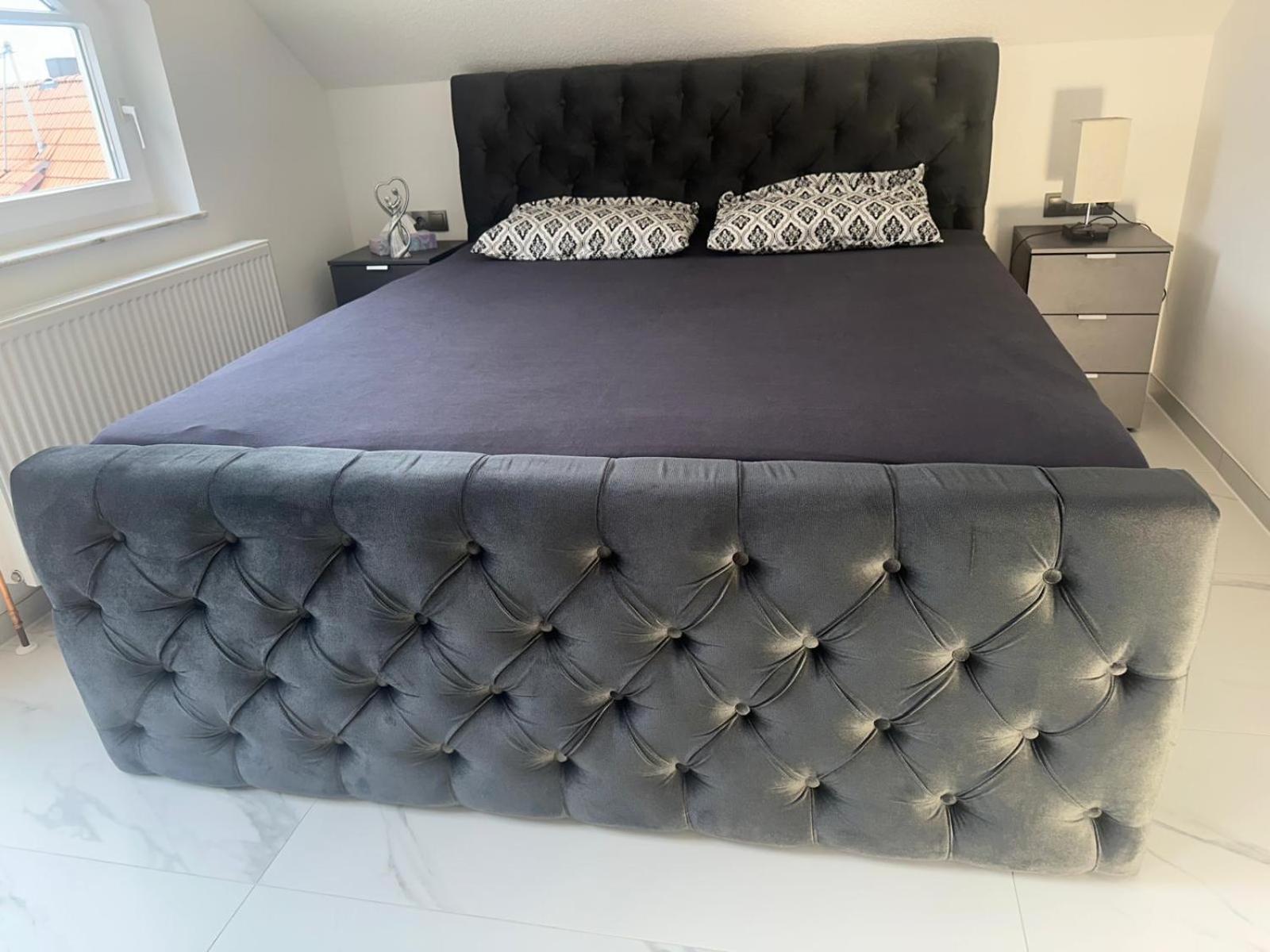 Flexible, Schoene Und Gut Aussehende Feriensuite Ройтлинген Екстериор снимка